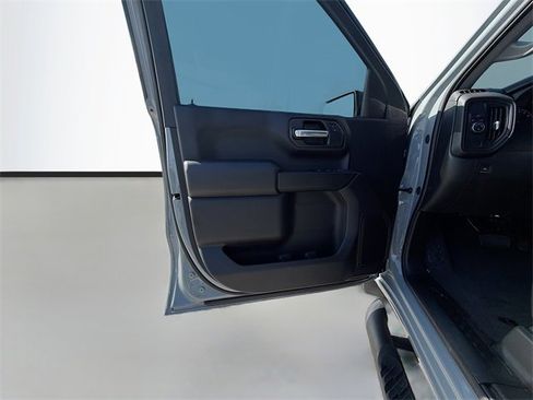 Used 2024 Chevrolet Silverado 1500 Custom image 14