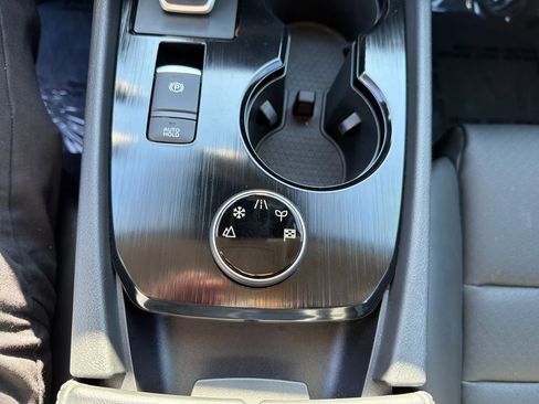 Certified 2024 Nissan Rogue SV w/ SV Premium Package image 31