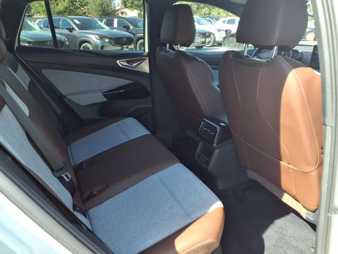 Certified 2023 Volkswagen ID.4 Pro image 21