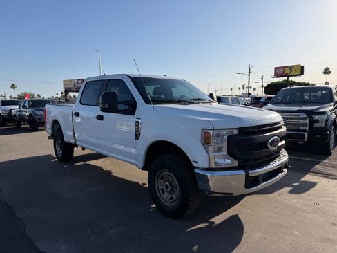 Used 2020 Ford F250 XL w/ Power Equipment Group AWD/4WD image 9