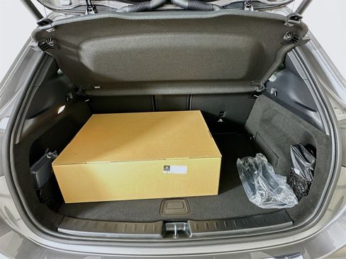 New 2026 Mercedes-Benz GLA 250 GLA 250 image 27