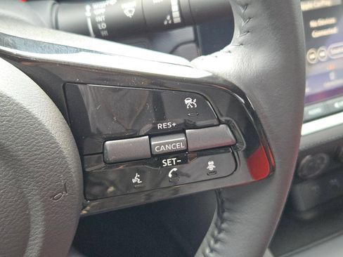 Used 2025 Nissan Z Sport w/ Floor Mat Package RWD image 28