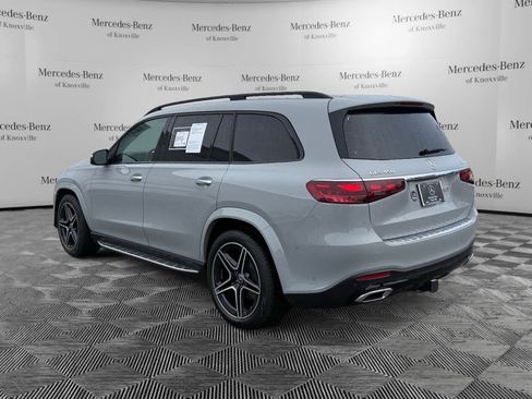 Certified 2025 Mercedes-Benz GLS 450 4MATIC image 3