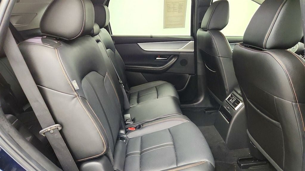 Used 2025 MAZDA CX-90 3.3 Turbo w/ Preferred Package AWD/4WD image 23