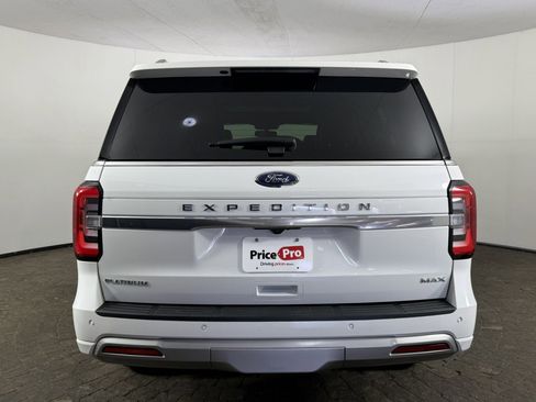 Used 2022 Ford Expedition Max Platinum AWD/4WD image 6