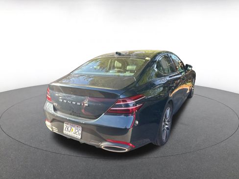 Used 2025 Genesis G70 2.5T image 6
