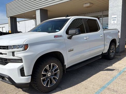 Used 2021 Chevrolet Silverado 1500 RST w/ Texas Edition Plus AWD/4WD image 2