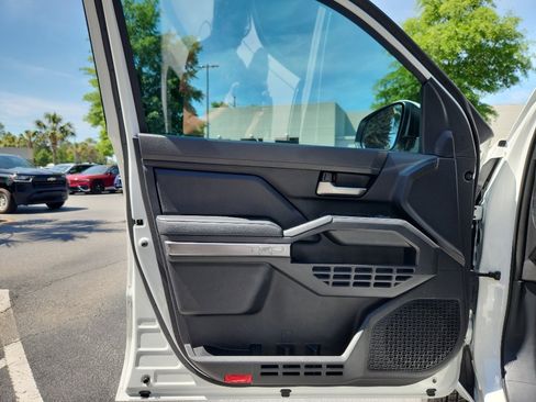 Used 2024 Toyota Tacoma TRD Sport RWD image 8