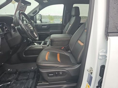 Used 2023 GMC Sierra 3500 AT4 w/ AT4 Premium Plus Package image 14