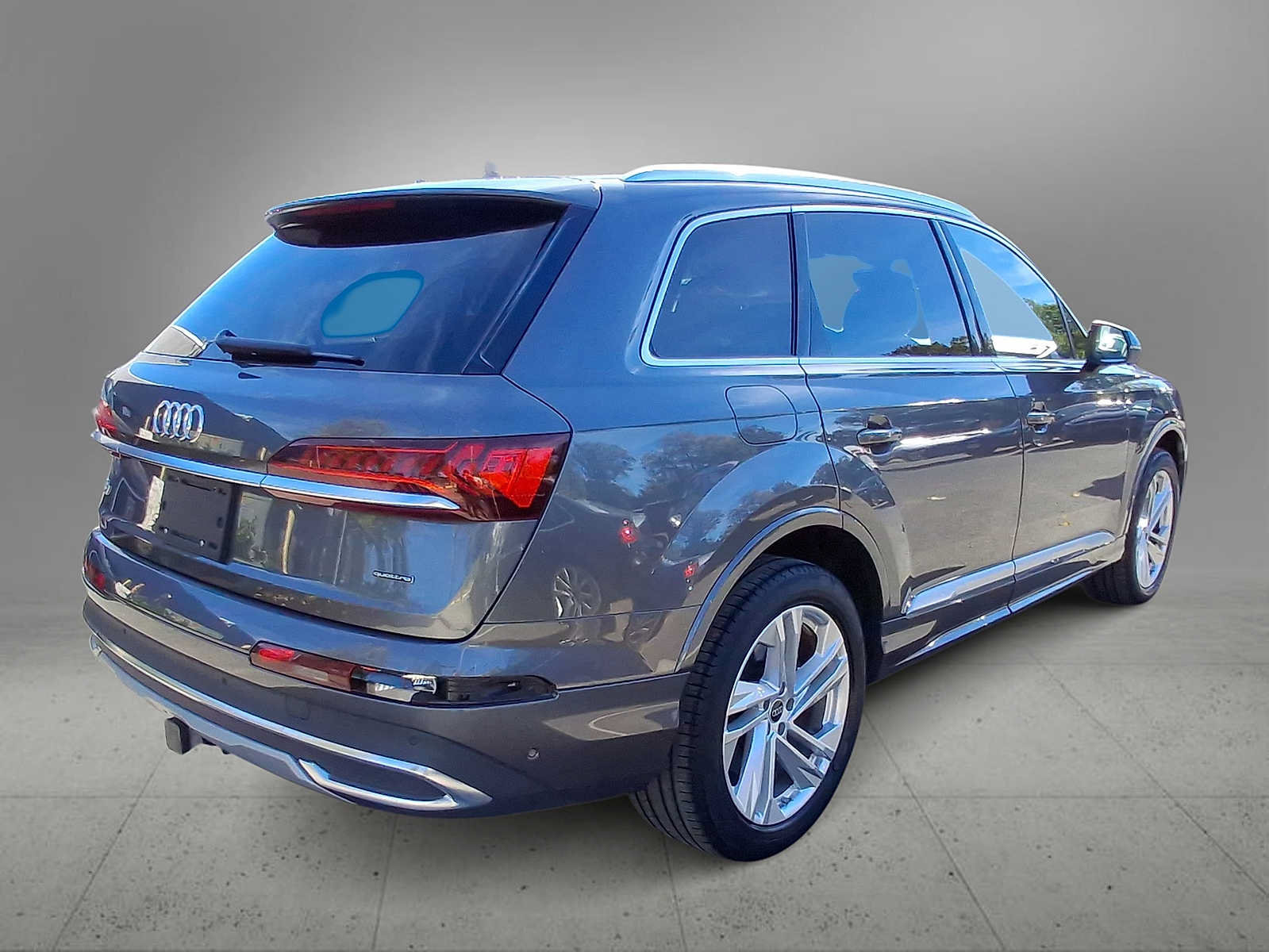 Used 2023 Audi Q7 2.0T Premium w/ Convenience Package AWD/4WD image 8