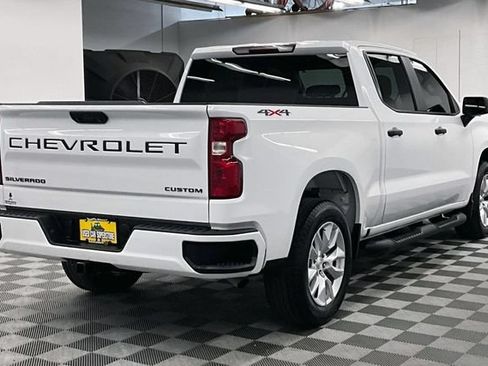 Used 2024 Chevrolet Silverado 1500 Custom w/ LPO, Dark Essentials Package AWD/4WD image 13