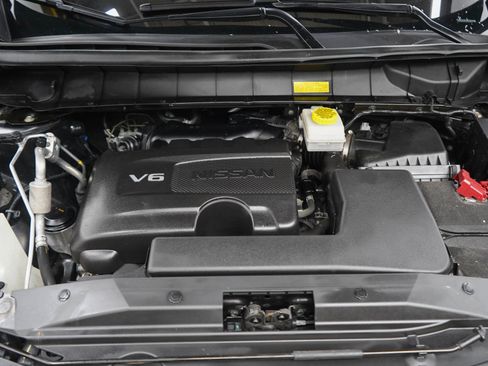 Used 2023 Nissan Pathfinder SL AWD/4WD image 31