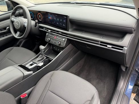 Used 2025 Hyundai Tucson SE image 20