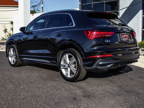 Used 2021 Audi Q3 2.0T Premium w/ Convenience Package image 4