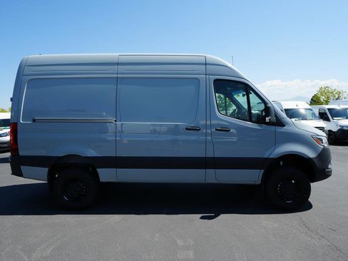 New 2025 Mercedes-Benz Sprinter 2500 image 5