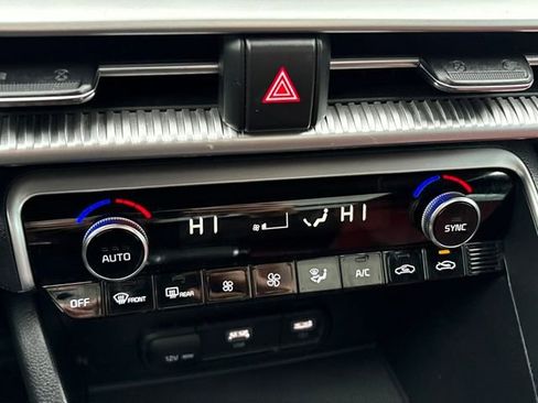 Used 2022 Kia K5 GT-Line w/ GT-Line Awd Premium Package image 17