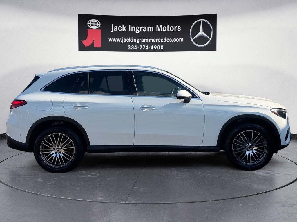 Certified 2026 Mercedes-Benz GLC 300 image 6