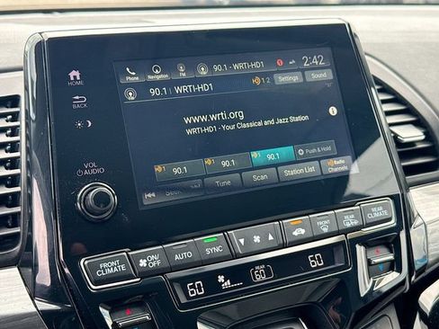 Certified 2024 Honda Odyssey Elite image 19