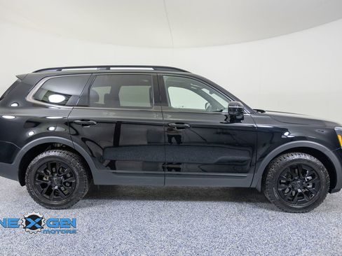 Used 2025 Kia Telluride SX Prestige X-Pro AWD/4WD image 8
