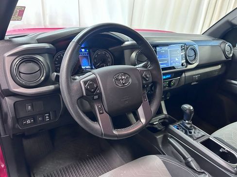 Used 2023 Toyota Tacoma TRD Off-Road w/ Technology Package AWD/4WD image 2