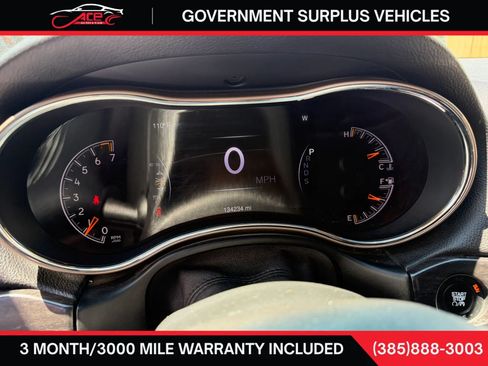Used 2014 Jeep Grand Cherokee Laredo w/ Quick Order Package 23E AWD/4WD image 13