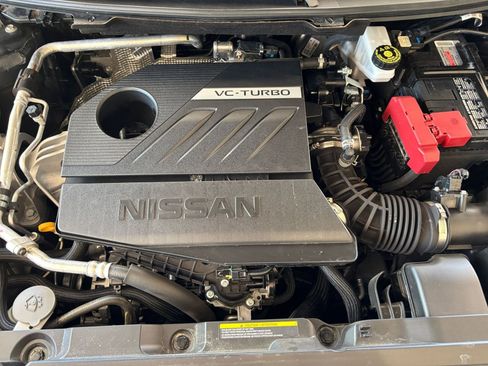 Used 2025 Nissan Rogue SV FWD image 34