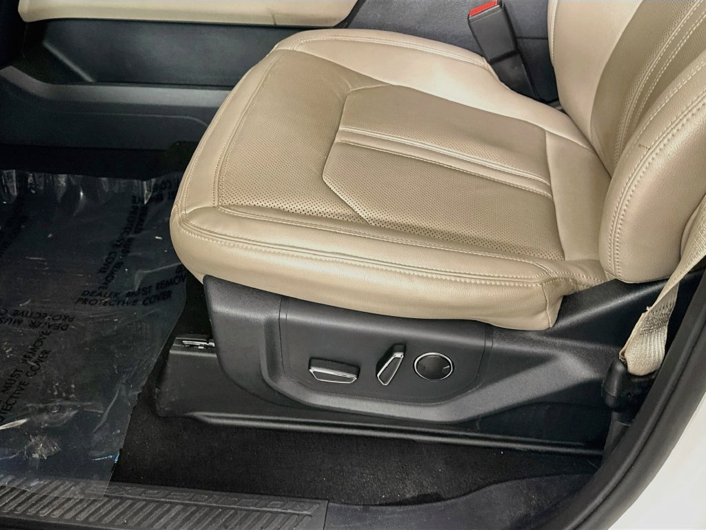 Used 2023 Ford Expedition Limited AWD/4WD image 26