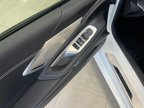 Used 2022 Chevrolet Corvette Stingray image 14