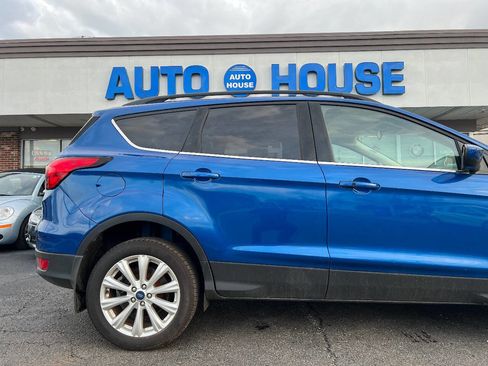 Used 2019 Ford Escape SEL FWD image 39