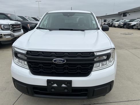 Used 2024 Ford Maverick XL FWD image 2