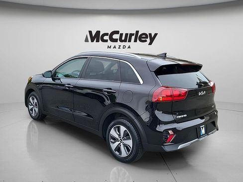 Used 2022 Kia Niro LX FWD image 5