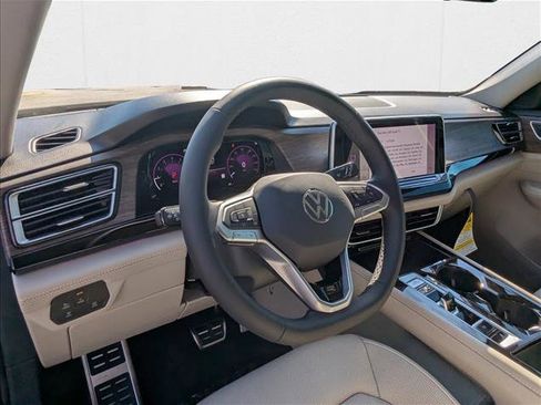 New 2026 Volkswagen Atlas SEL Premium R-Line image 10