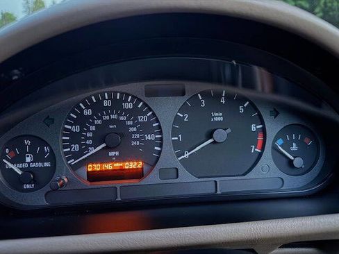 Used 1996 BMW Z3 1.9 image 23