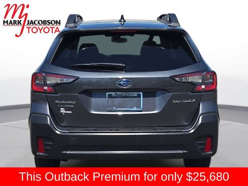 Used 2022 Subaru Outback Premium AWD/4WD image 11