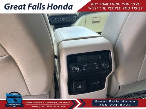 Used 2023 GMC Acadia Denali AWD/4WD image 22