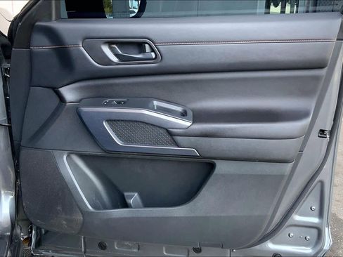 Used 2023 Nissan Pathfinder Rock Creek AWD/4WD image 23
