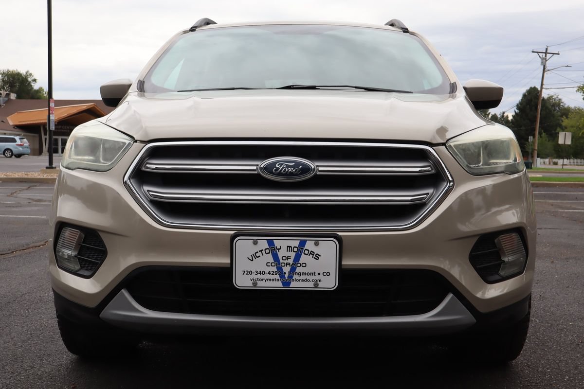 Used 2017 Ford Escape SE w/ SE Leather Comfort Package AWD/4WD image 13
