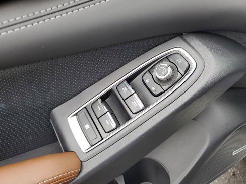 Certified 2024 Subaru Ascent Touring image 17