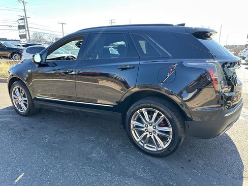 Used 2023 Cadillac XT5 Sportv w/ Technology Package AWD/4WD image 7