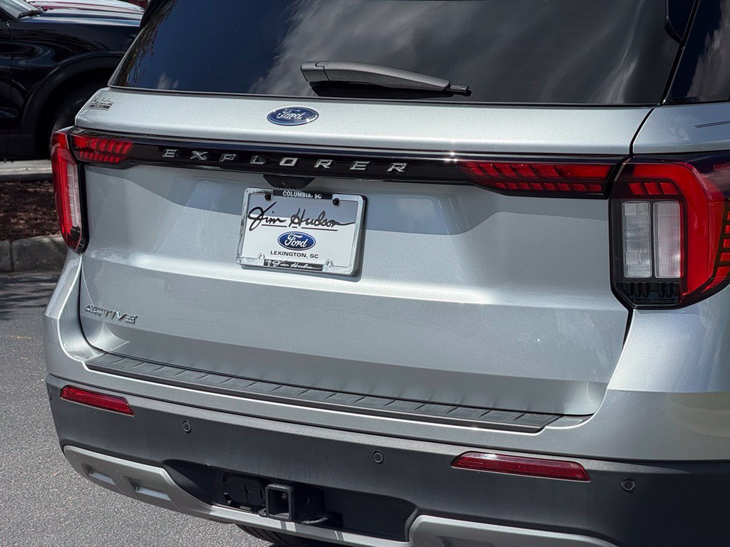 Certified 2025 Ford Explorer Active w/ Active Comfort Package RWD image 23