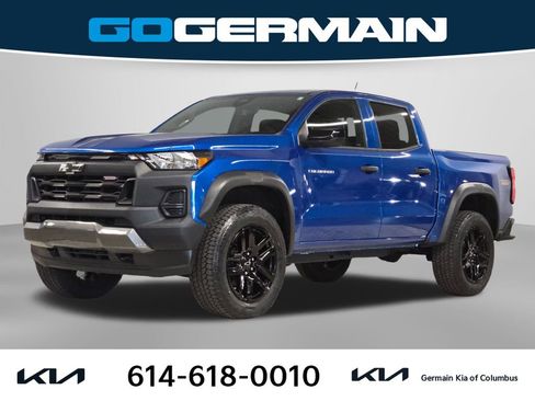 Used 2023 Chevrolet Colorado Trail Boss w/ Advanced Trailering Package AWD/4WD image 1