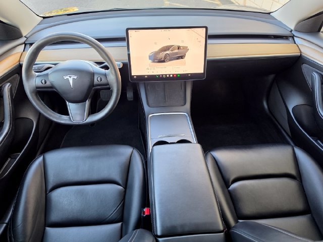 Used 2022 Tesla Model 3 Long Range AWD/4WD image 2