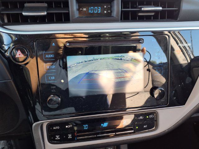 Used 2017 Toyota Corolla LE w/ Carpet Mat Package (TMS) FWD image 23