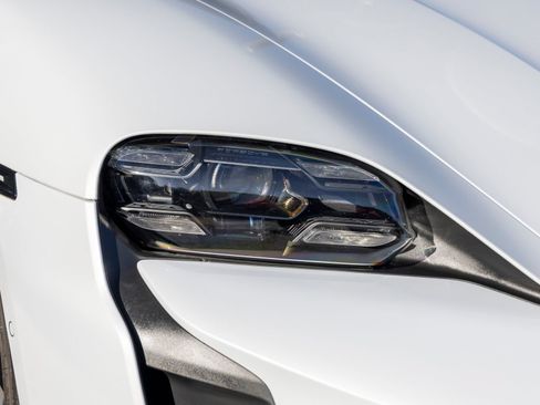 Certified 2023 Porsche Taycan GTS AWD/4WD image 15