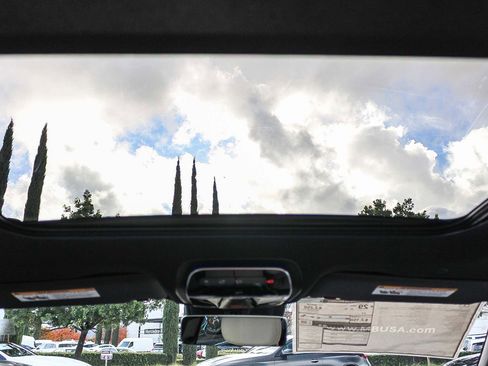 New 2026 Mercedes-Benz C 300 Sedan image 17