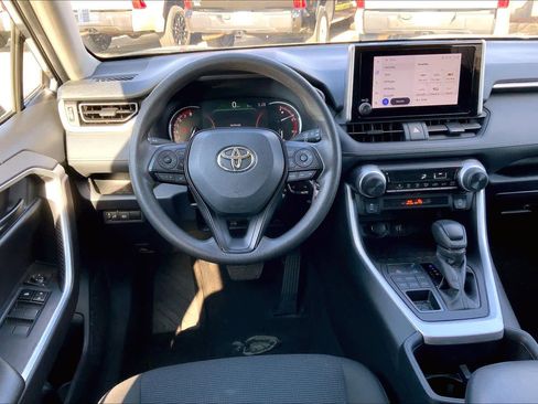 Used 2024 Toyota RAV4 LE image 6