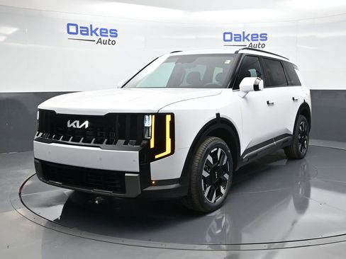New 2027 Kia Telluride S w/ Towing Package FWD image 4