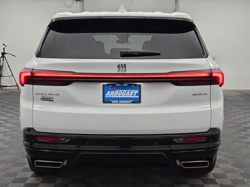 New 2026 Buick Enclave Sport Touring w/ Super Cruise Package image 15