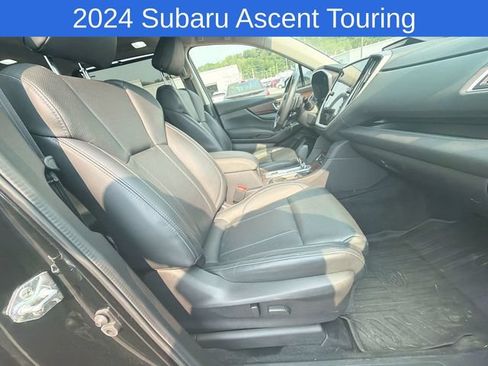 Used 2024 Subaru Ascent Touring AWD/4WD image 24