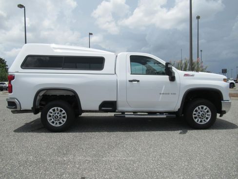 Used 2024 Chevrolet Silverado 2500 W/T w/ WT Convenience Package AWD/4WD image 2